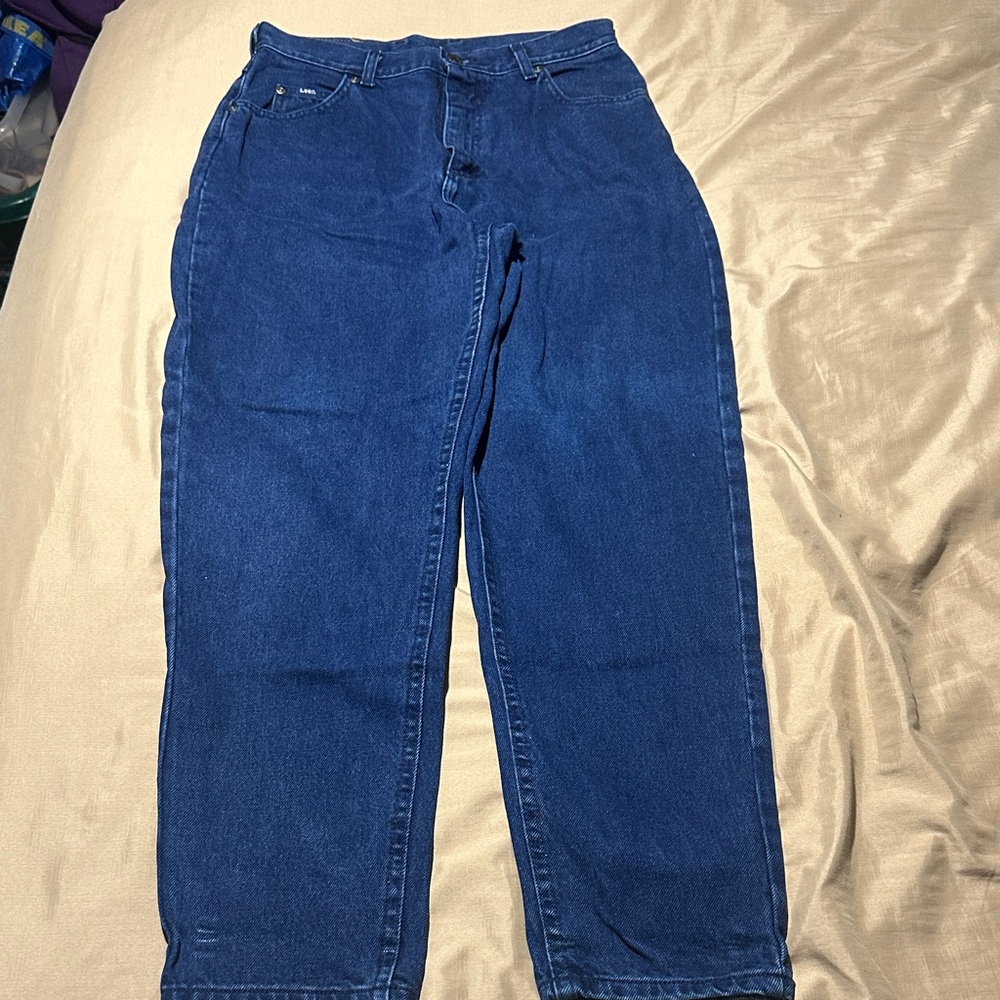1994 - Lee Women's Straight Leg Jeans - Deep Blue - Excellent Condition
